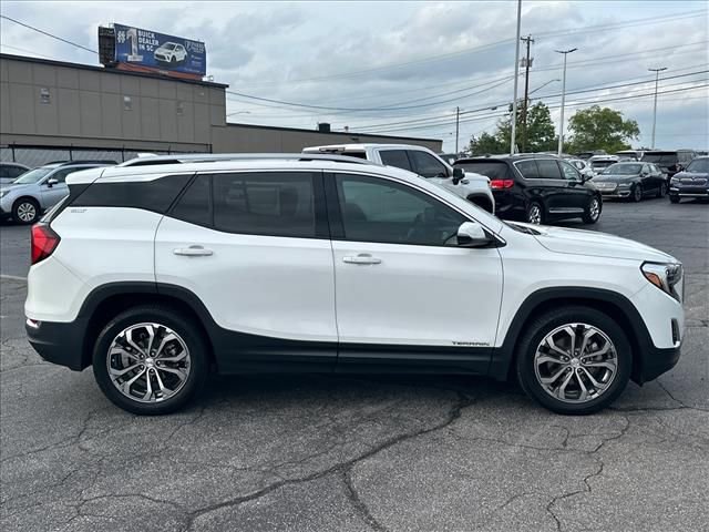 Certified 2019 GMC Terrain SLT w/ Preferred Package FWD image 12