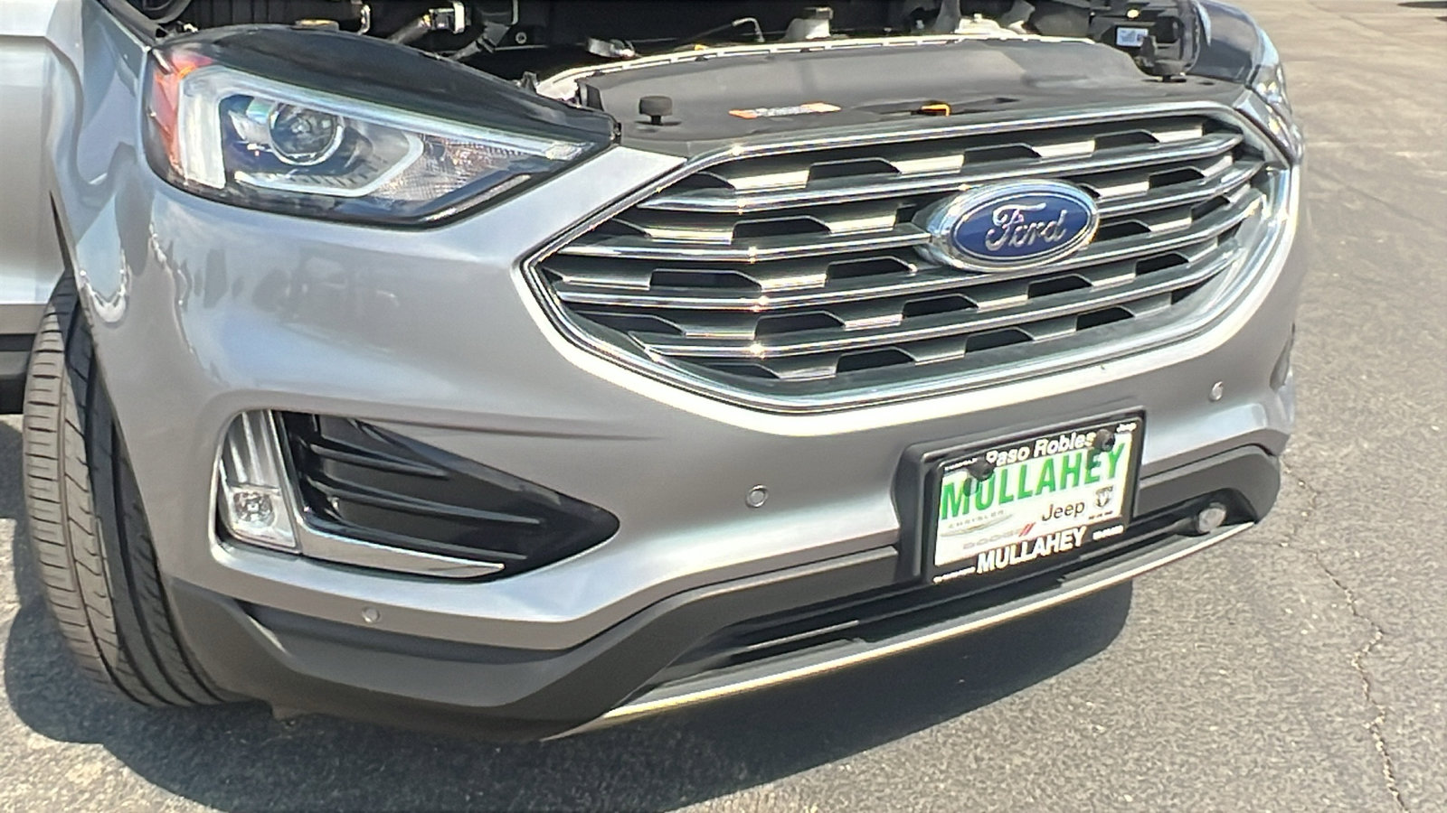 Used 2022 Ford Edge Titanium image 11