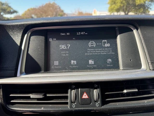 Used 2019 Kia Optima LX image 48