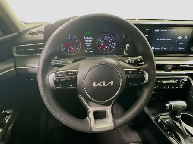 Used 2022 Kia K5 LXS image 11