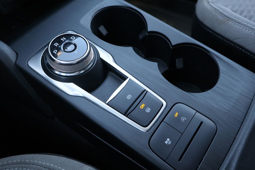 Used 2022 Ford Escape SE image 17