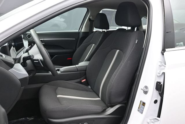 Used 2025 Hyundai Sonata SEL FWD image 5
