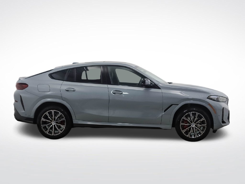Used 2026 BMW X6 M60i AWD/4WD image 6