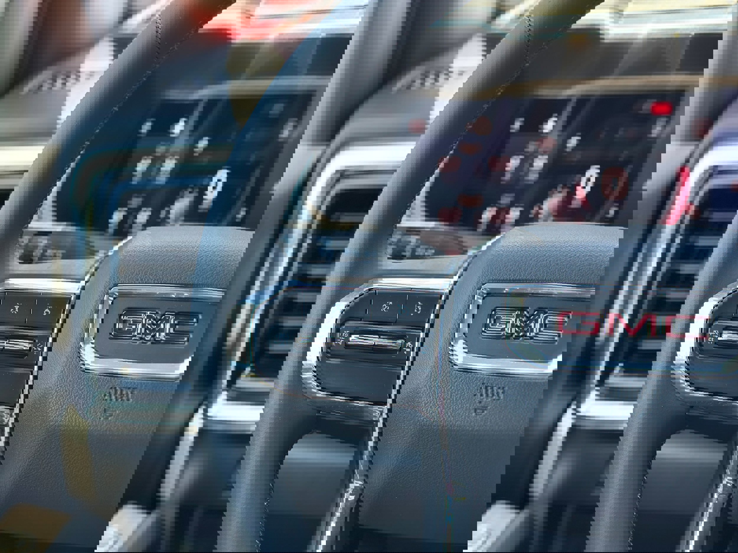 Used 2025 GMC Canyon Elevation w/ Convenience Package image 11