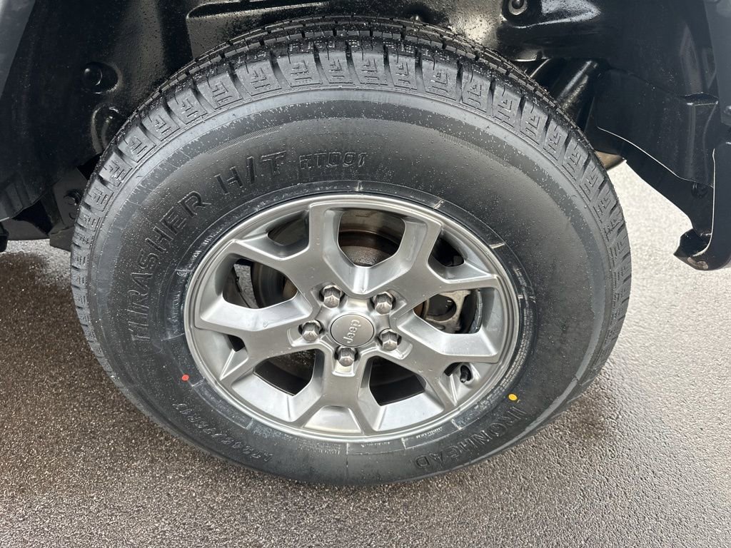 Used 2020 Jeep Wrangler Unlimited Sport image 34