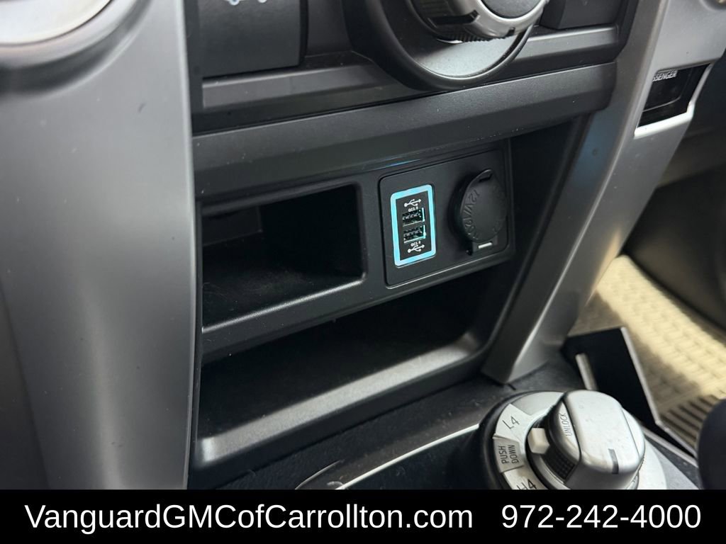 Used 2018 Toyota 4Runner SR5 Premium AWD/4WD image 23