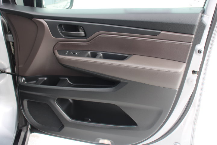 Used 2019 Honda Odyssey EX image 17