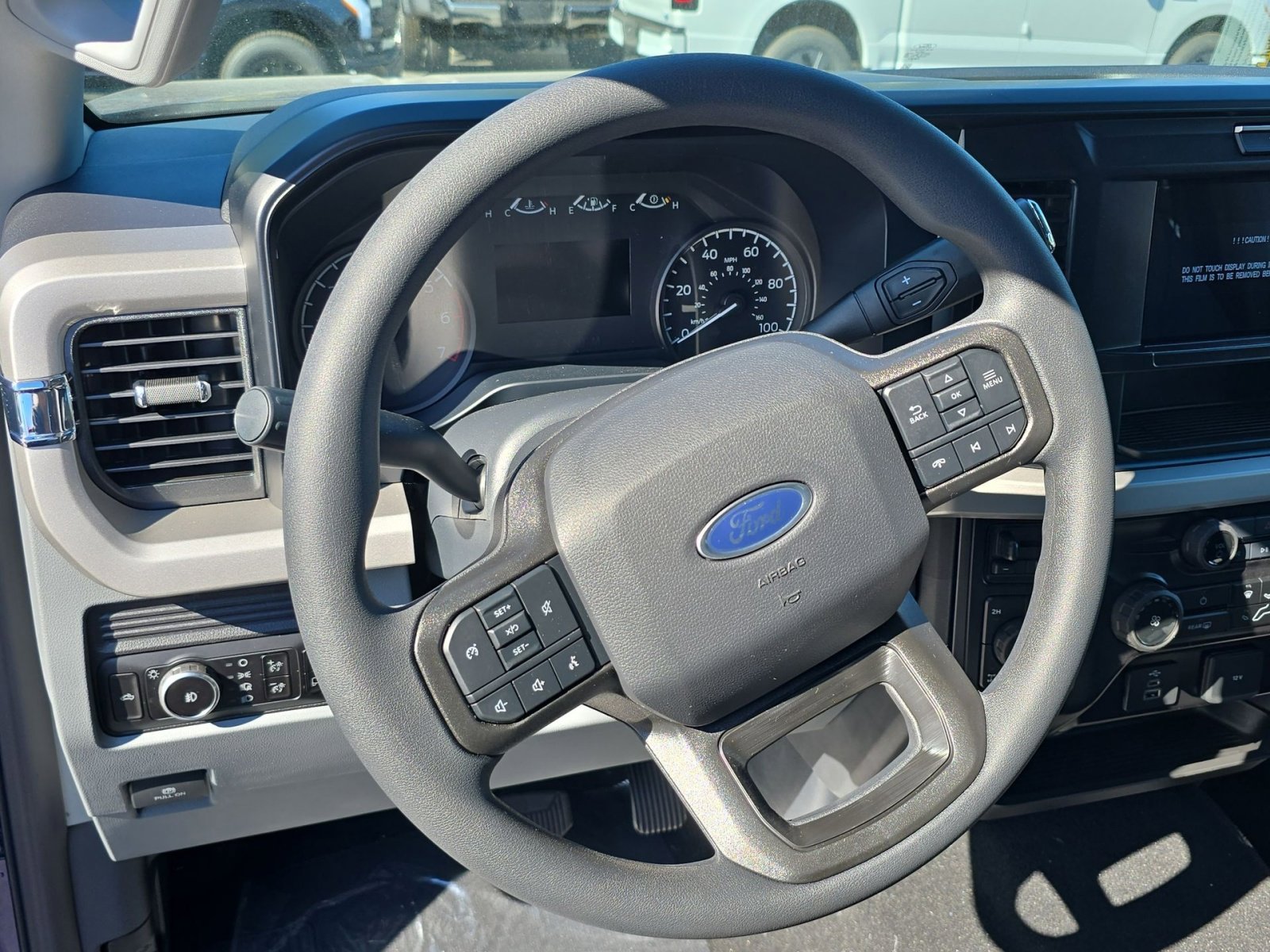 New 2026 Ford F250 XLT w/ FX4 Off-Road Package image 18