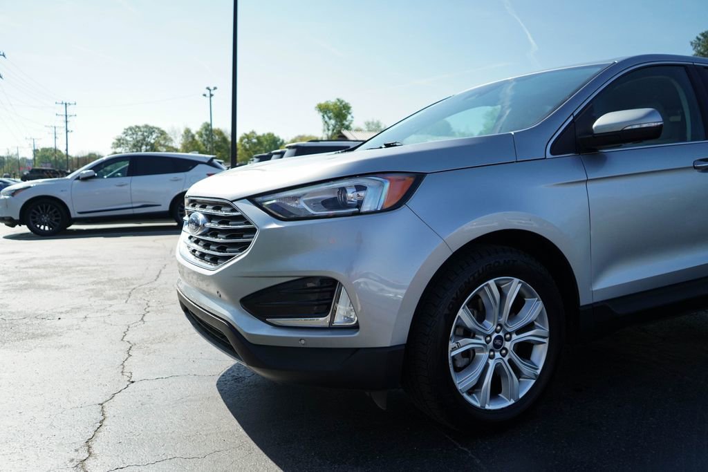 Used 2021 Ford Edge Titanium FWD image 10