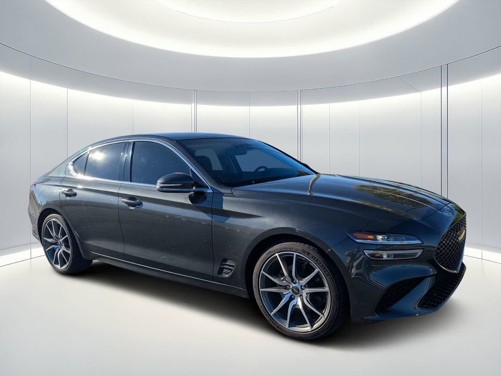 Used 2023 Genesis G70 2.0T image 2