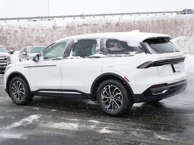 New 2026 Lincoln Nautilus Premier image 5