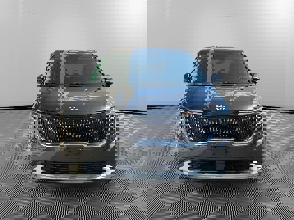 New 2026 Kia Carnival image 2