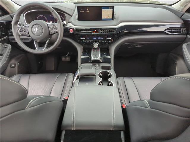 Used 2023 Acura MDX SH-AWD w/ Technology Package image 18