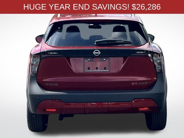 New 2025 Nissan Kicks SR w/ SR Premium Package AWD/4WD image 15