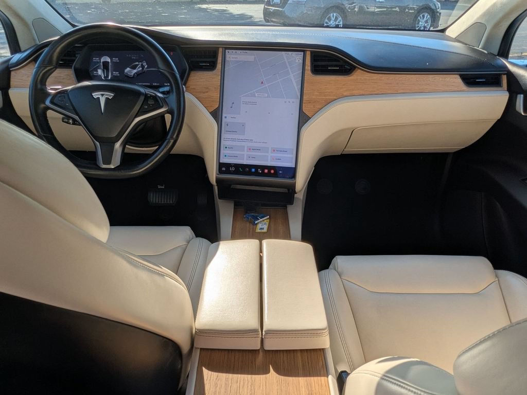 Used 2018 Tesla Model X 75D AWD/4WD image 24