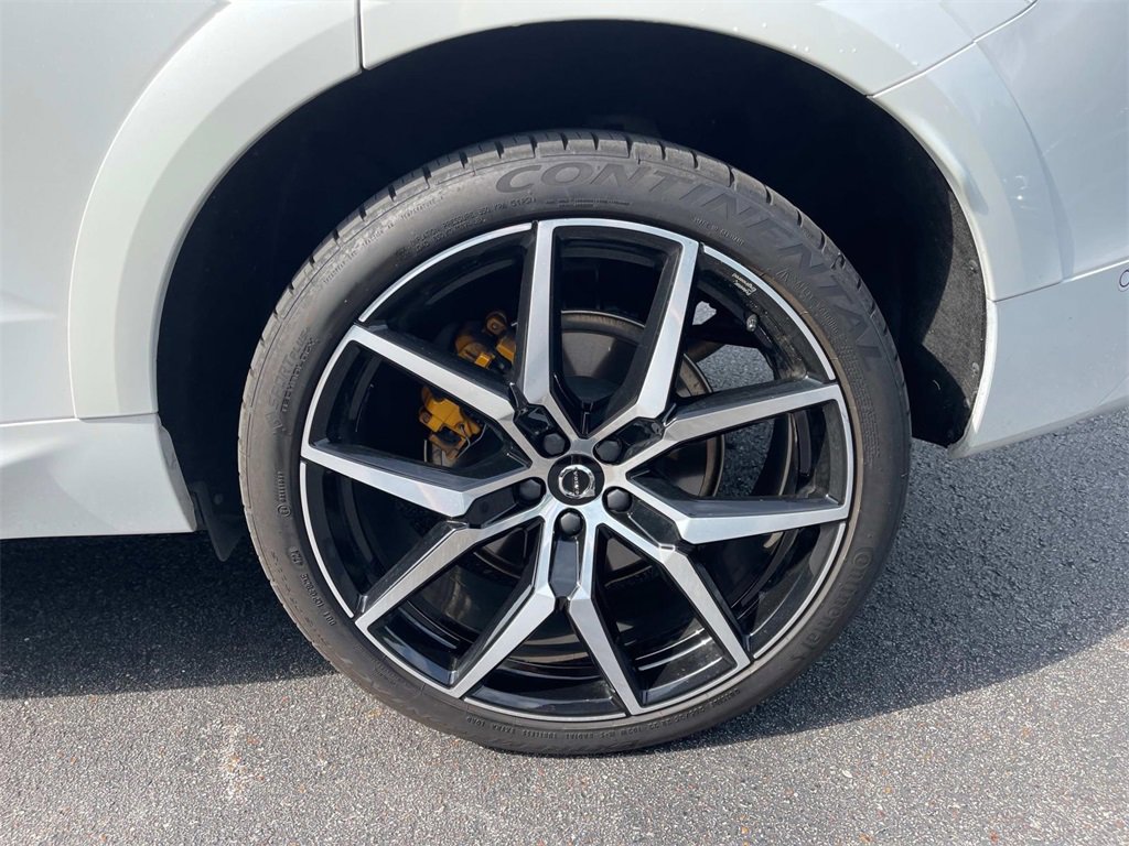 Used 2024 Volvo XC60 T8 Polestar w/ Protection Package Premier image 10