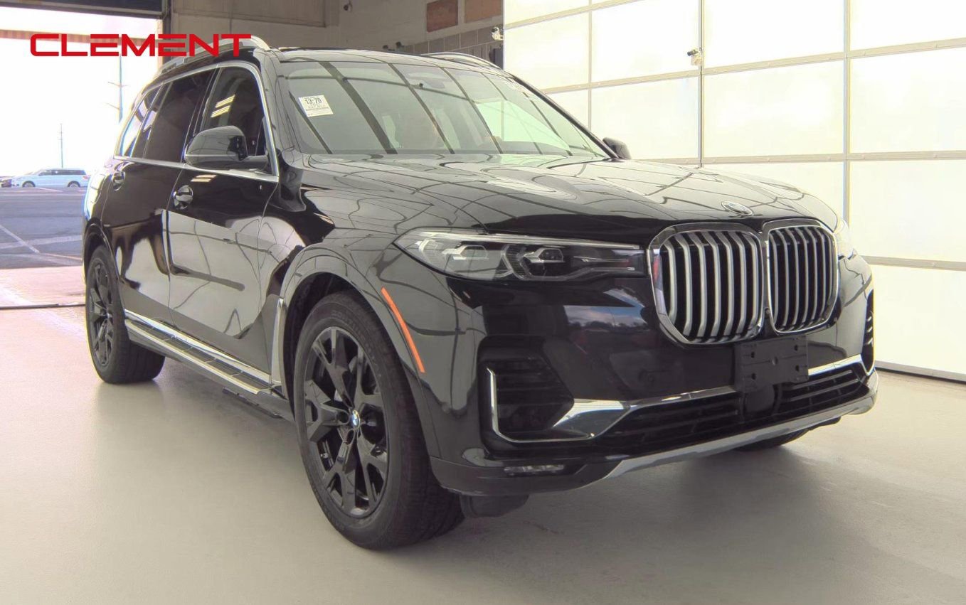 Used 2021 BMW X7 xDrive40i w/ Premium Package image 3