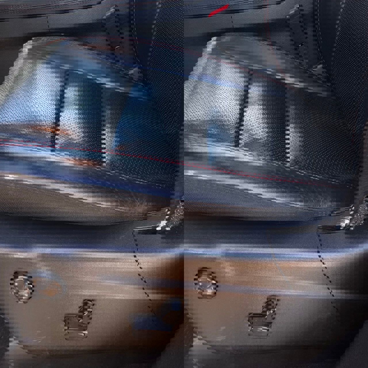 Used 2024 Dodge Durango GT image 23