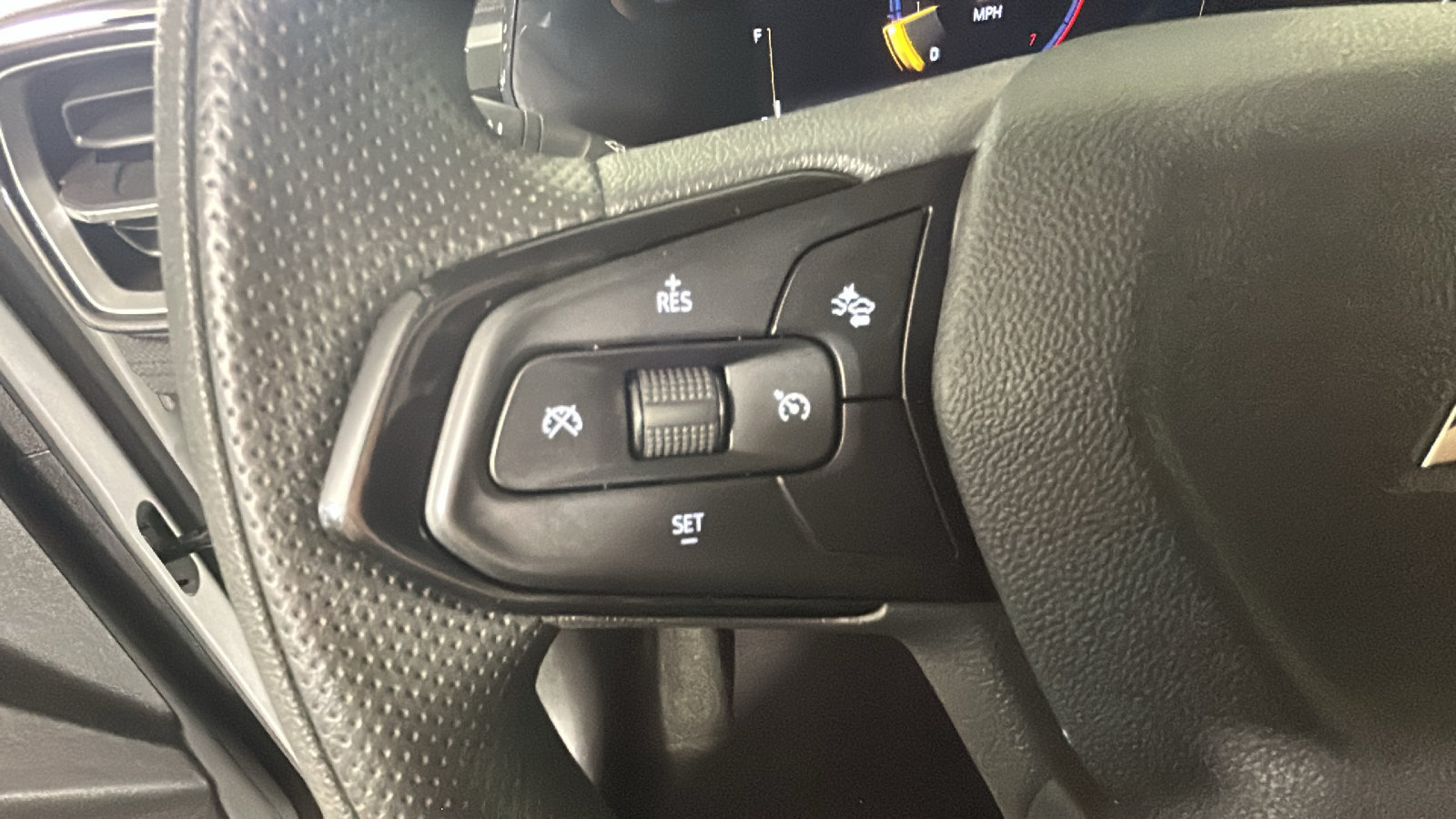 Used 2025 Chevrolet TrailBlazer LT FWD image 18