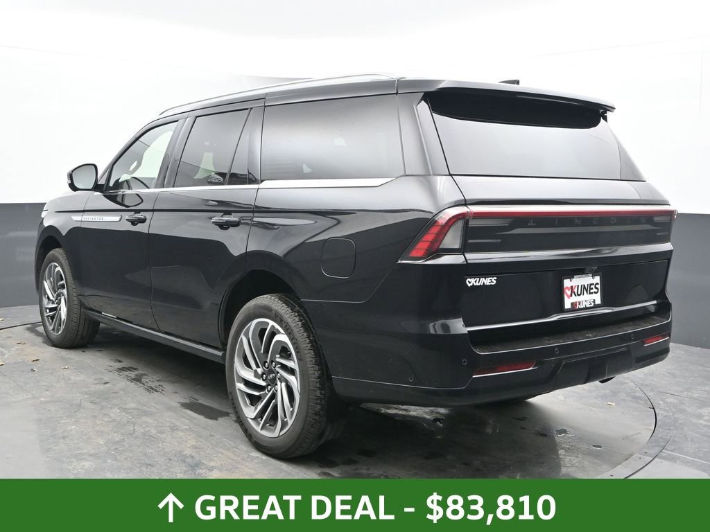Used 2025 Lincoln Navigator Reserve AWD/4WD image 10