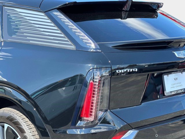 Certified 2025 Cadillac Optiq Sport 2 AWD/4WD image 30