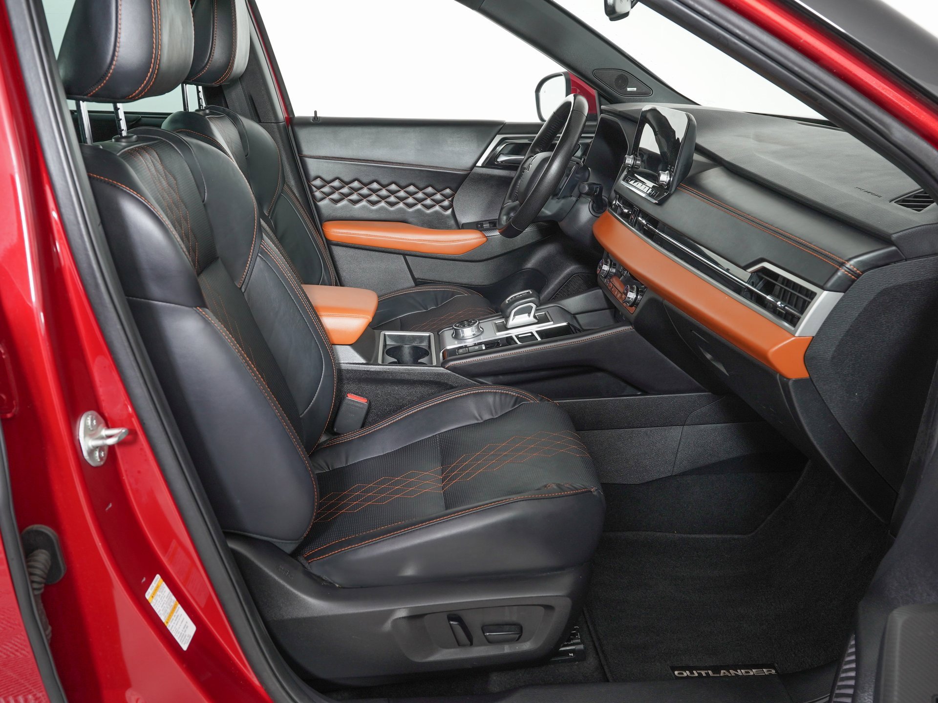 Used 2022 Mitsubishi Outlander SEL image 9