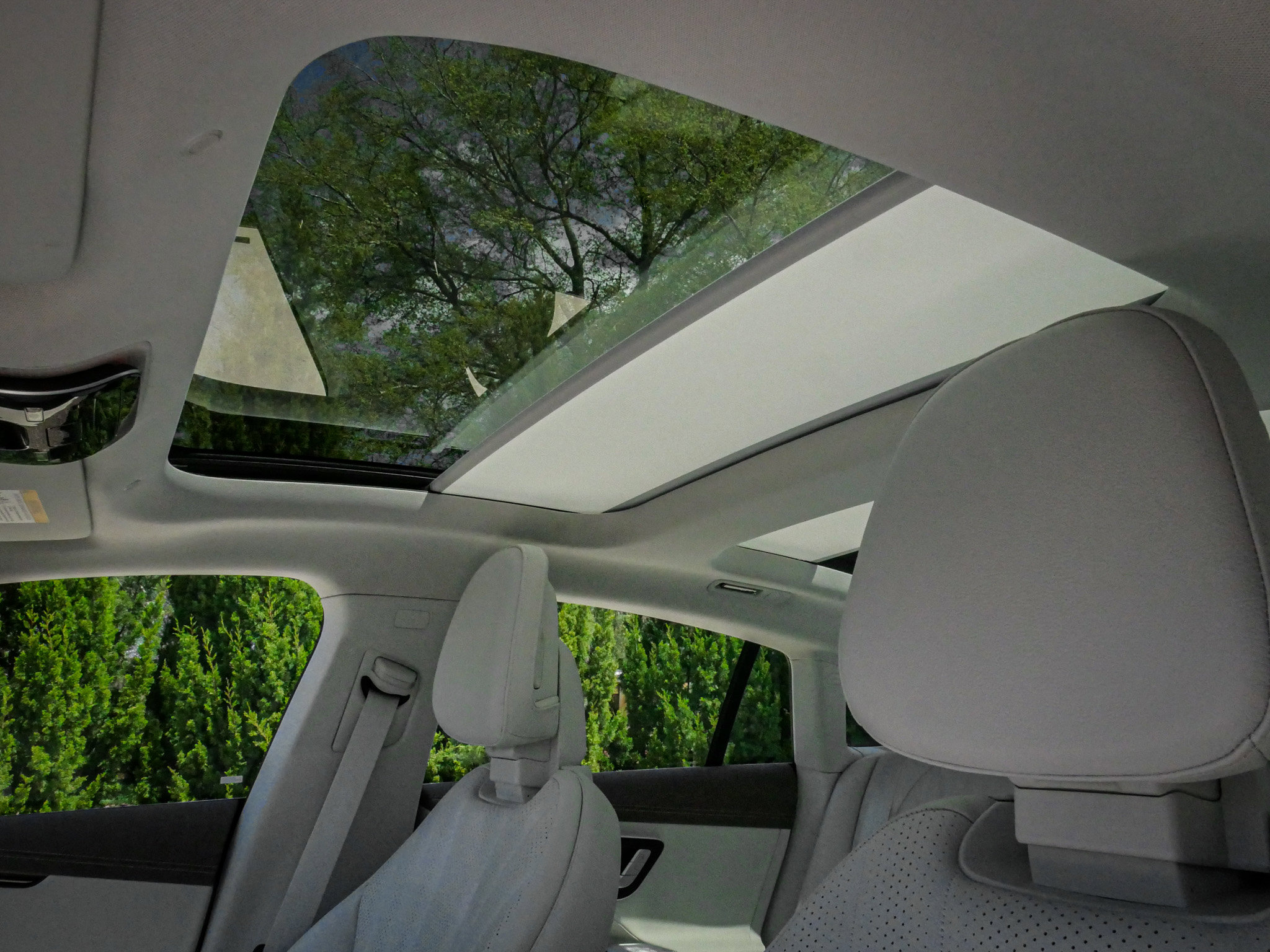 Used 2023 Mercedes-Benz EQE 350+ 4MATIC Sedan image 28