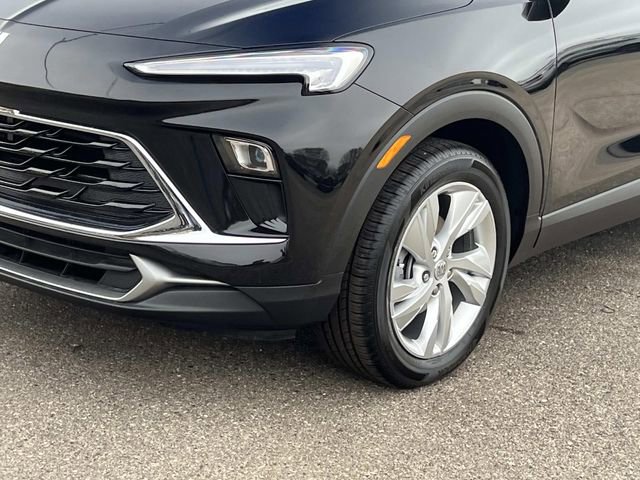 Used 2026 Buick Encore GX Preferred w/ Advanced Technology Package FWD image 8