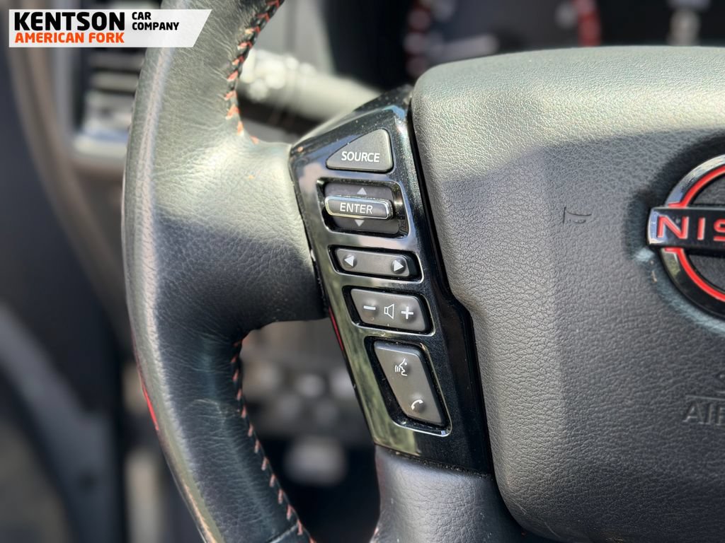 Used 2023 Nissan Frontier 4x4 Crew Cab image 16