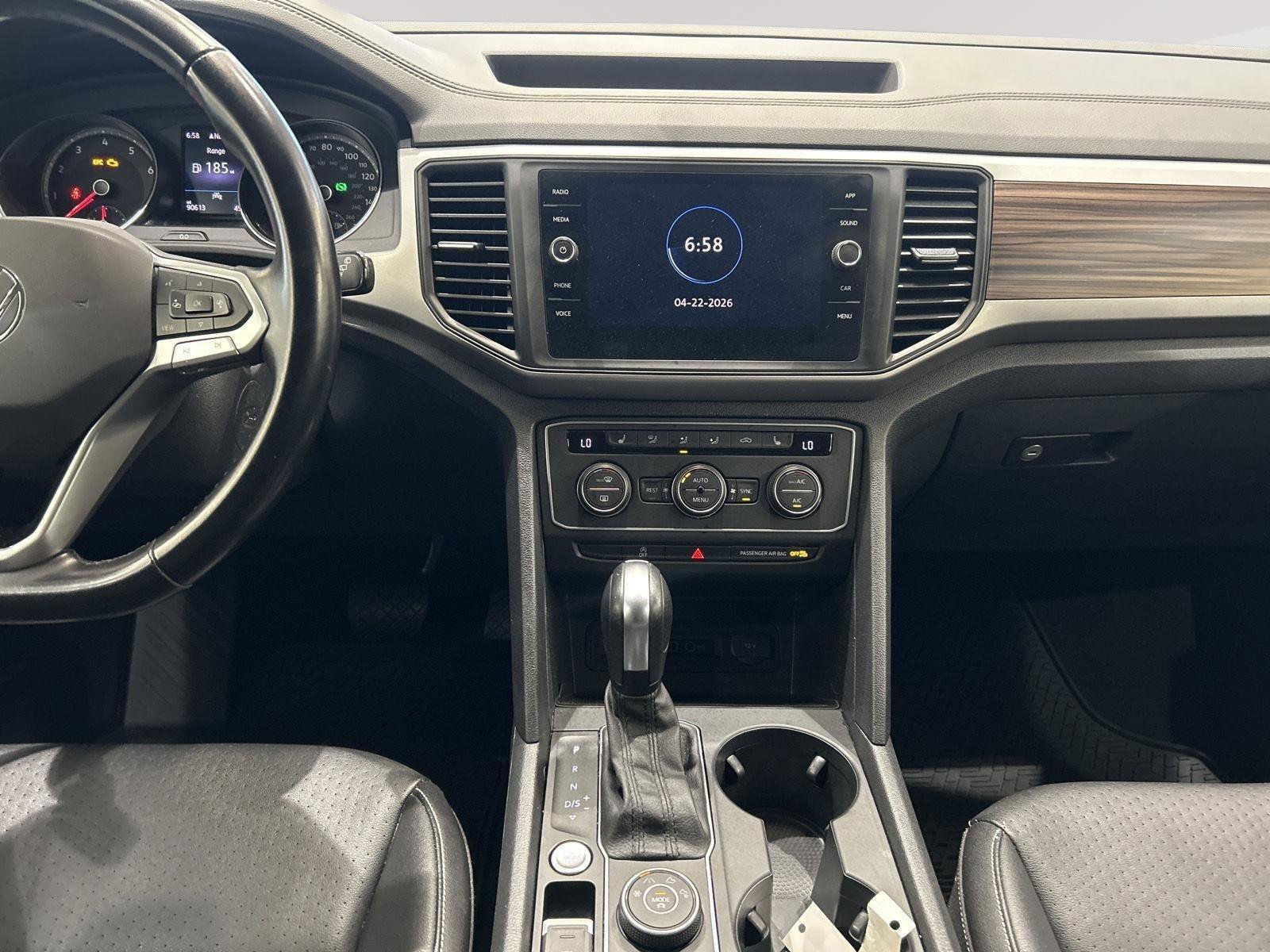 Used 2021 Volkswagen Atlas SE w/ Towing Package AWD/4WD image 16