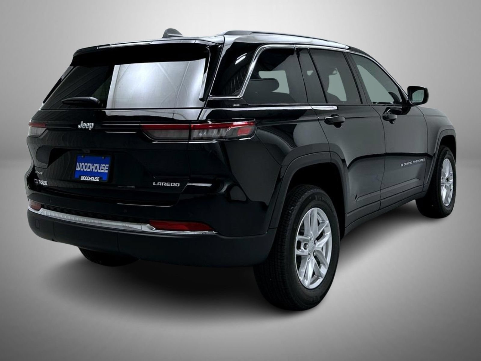 New 2026 Jeep Grand Cherokee Laredo X AWD/4WD image 5