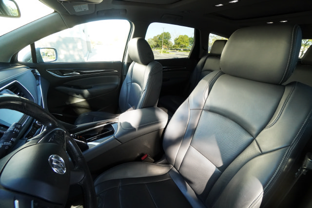 Used 2018 Buick Enclave Premium w/ Trailering Package FWD image 22