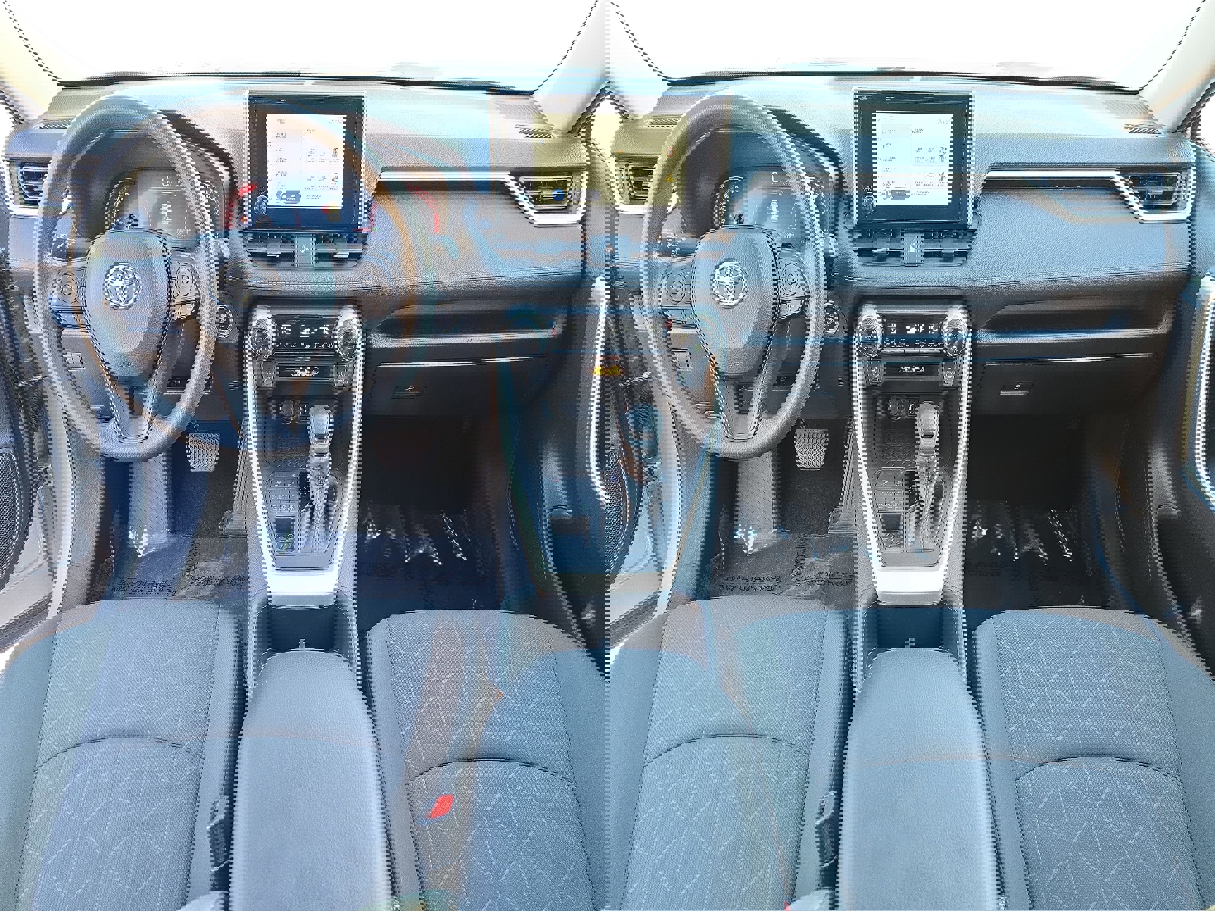 Used 2024 Toyota RAV4 XLE image 9