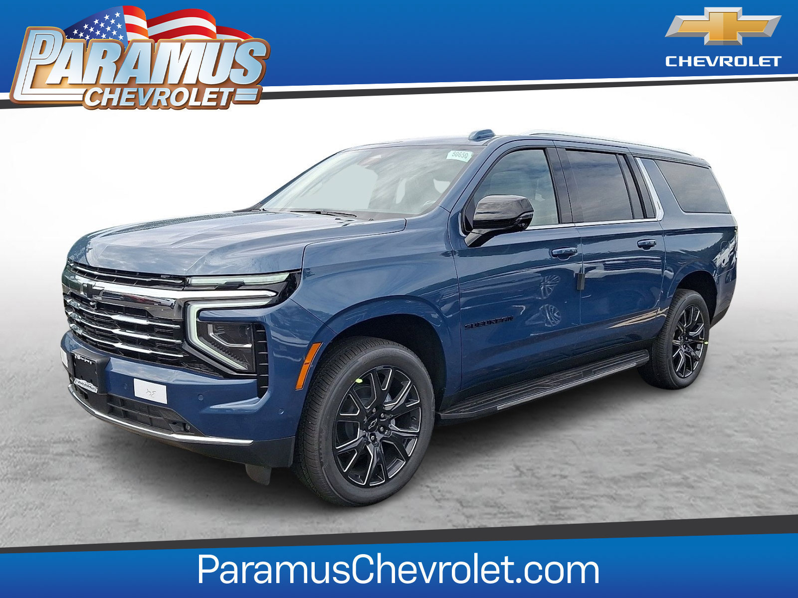 New 2026 Chevrolet Suburban LT w/ Comfort Package AWD/4WD image 2