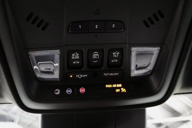 Used 2025 Cadillac XT4 Premium Luxury w/ Cold Weather Package image 35