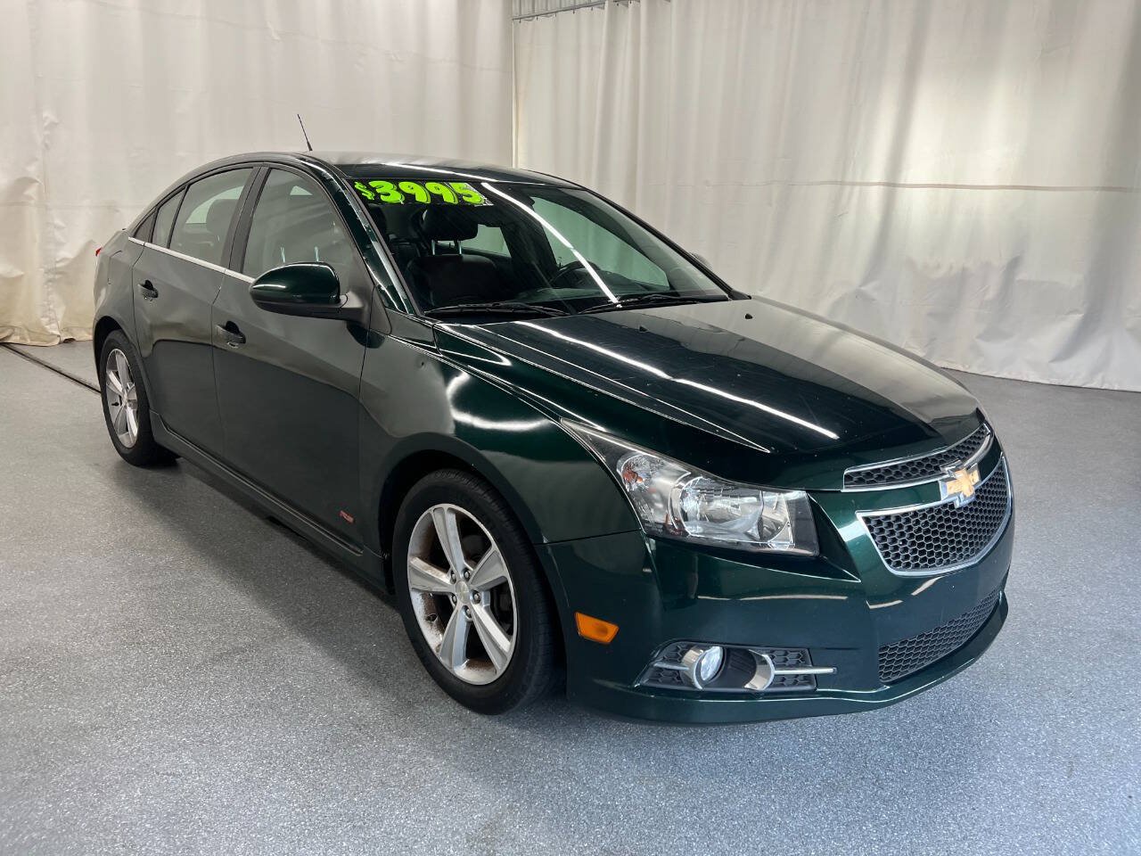 Used 2014 Chevrolet Cruze LT w/ RS Package FWD image 3