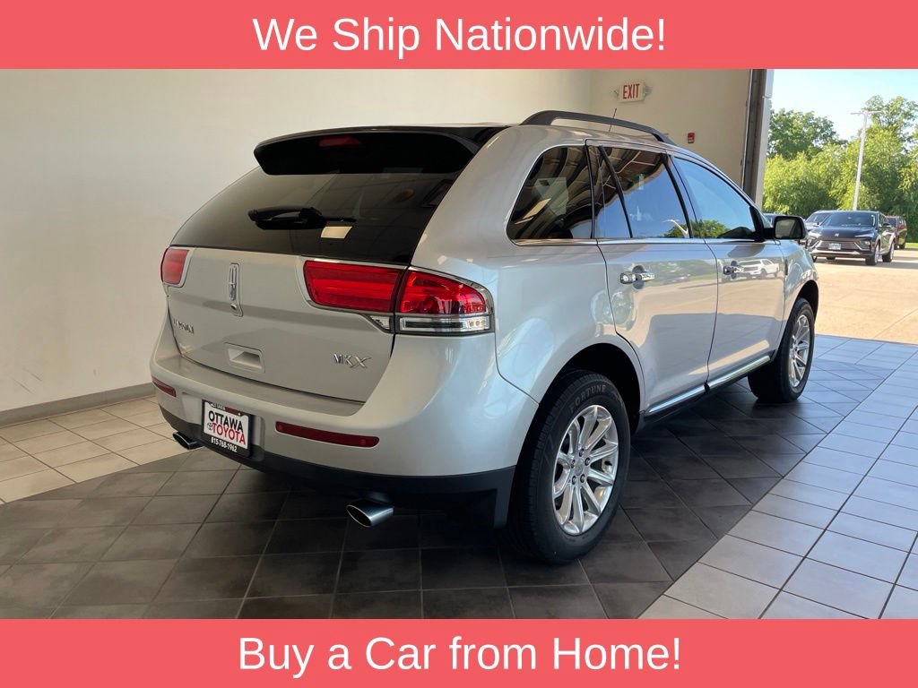 Used 2013 Lincoln MKX FWD image 5