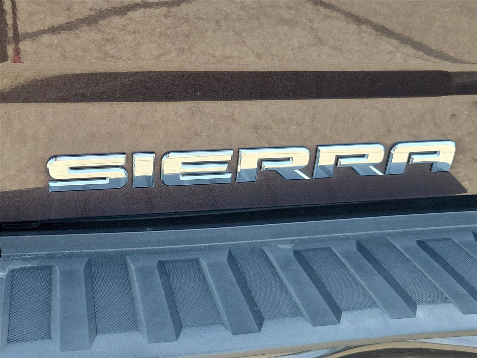 Used 2015 GMC Sierra 1500 Denali image 8