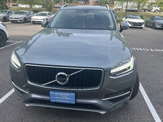 Used 2018 Volvo XC90 T6 Momentum w/ Convenience Package image 9