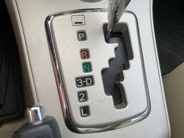 Used 2013 Toyota Corolla LE image 22