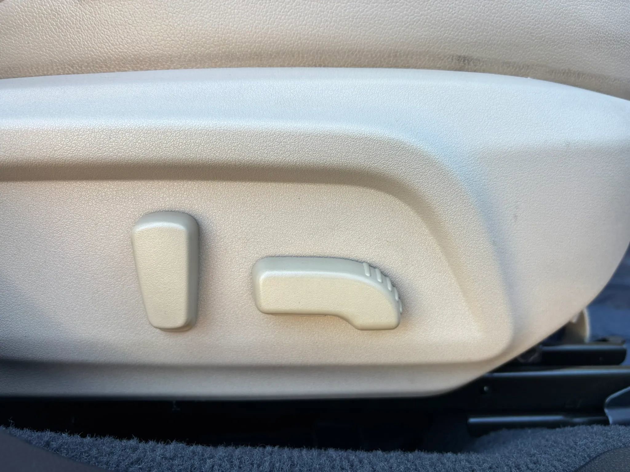 Used 2018 Subaru Outback 2.5i Limited w/ Popular Package #2 AWD/4WD image 18