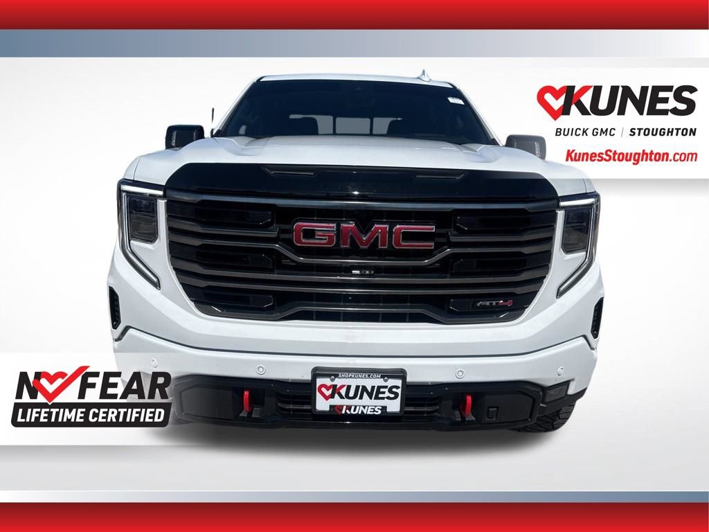 Used 2025 GMC Sierra 1500 AT4 w/ AT4 Premium Package AWD/4WD image 5