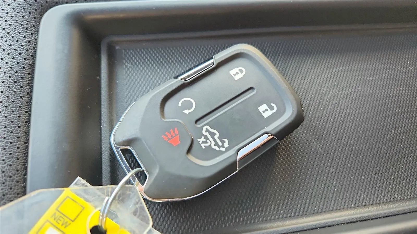 Used 2022 Chevrolet Silverado 3500 High Country w/ Safety Package II image 32