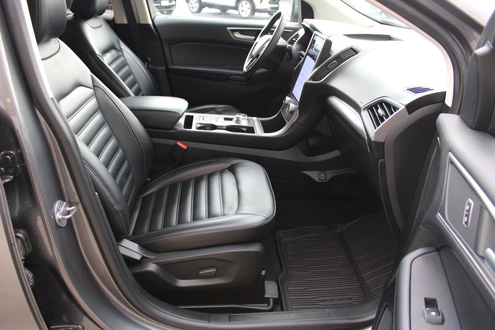 Used 2022 Ford Edge SEL w/ Convenience Package AWD/4WD image 23