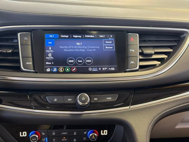 Used 2022 Buick Enclave Avenir w/ Avenir Technology Package FWD image 20