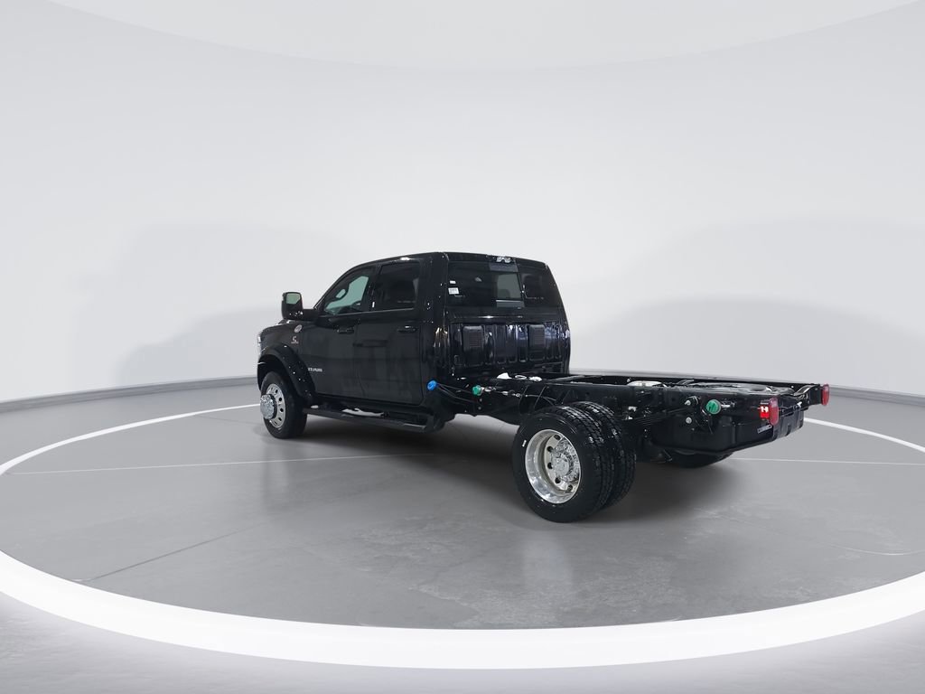 New 2026 RAM 5500 Tradesman w/ Laramie Trim Package image 6