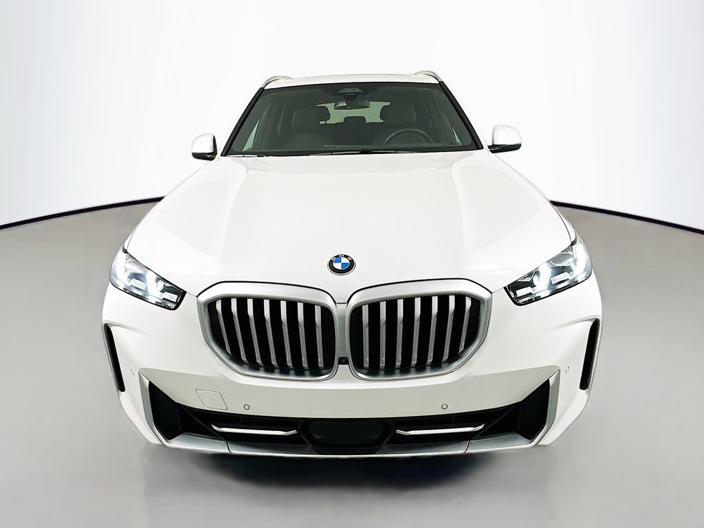 Used 2024 BMW X5 sDrive40i image 2