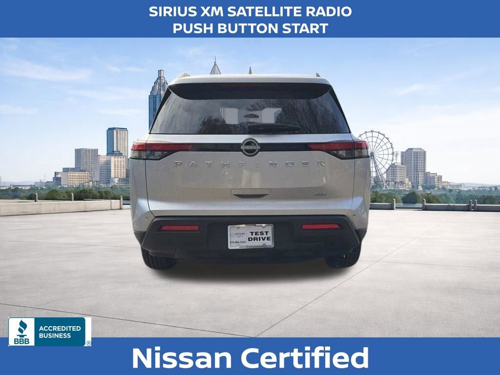 Certified 2025 Nissan Pathfinder SV image 4