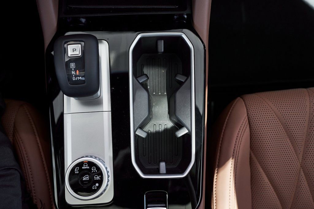 Used 2025 Mitsubishi Outlander SEL FWD image 46