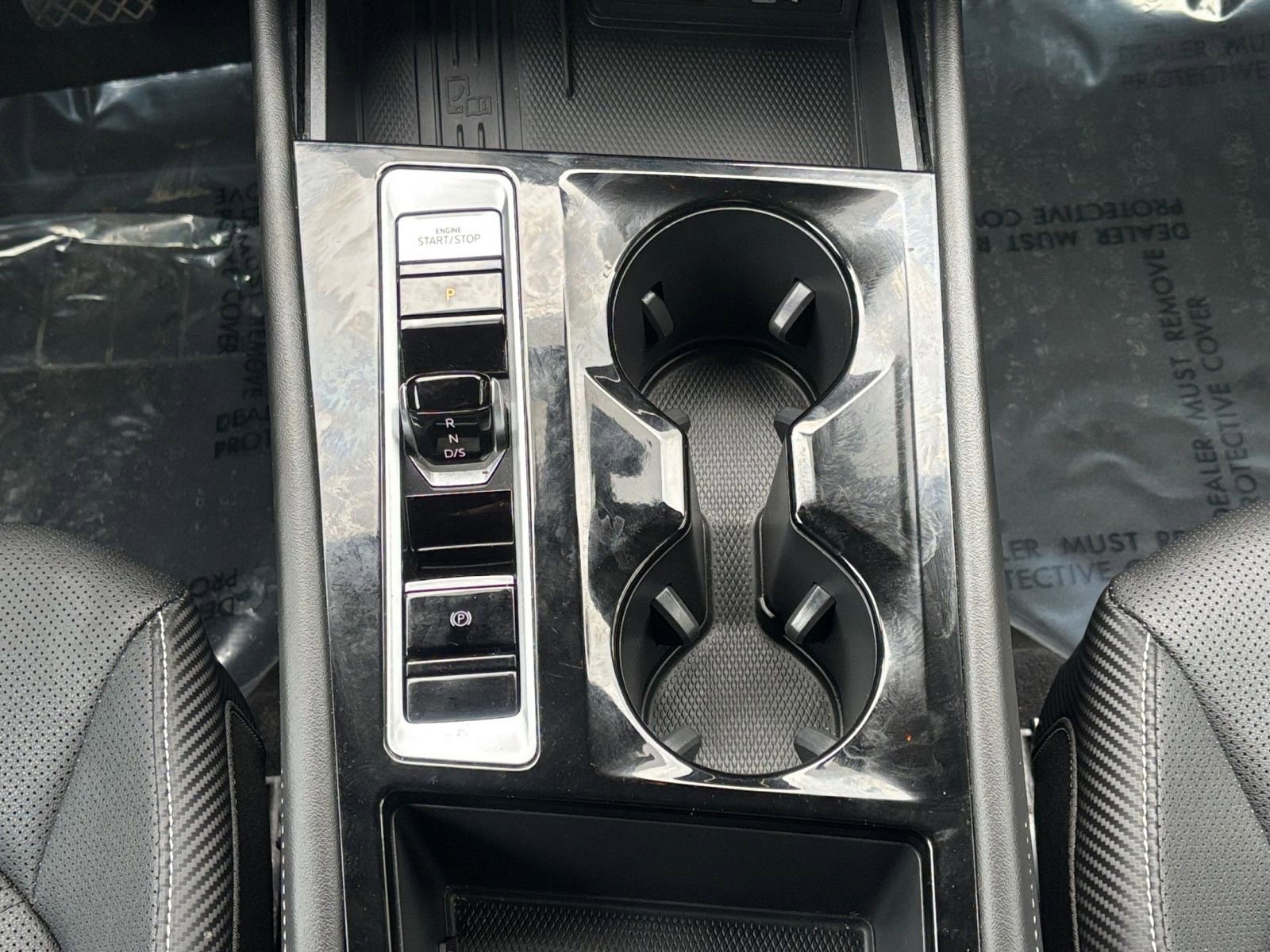 Used 2025 Volkswagen Atlas Cross Sport SE image 37